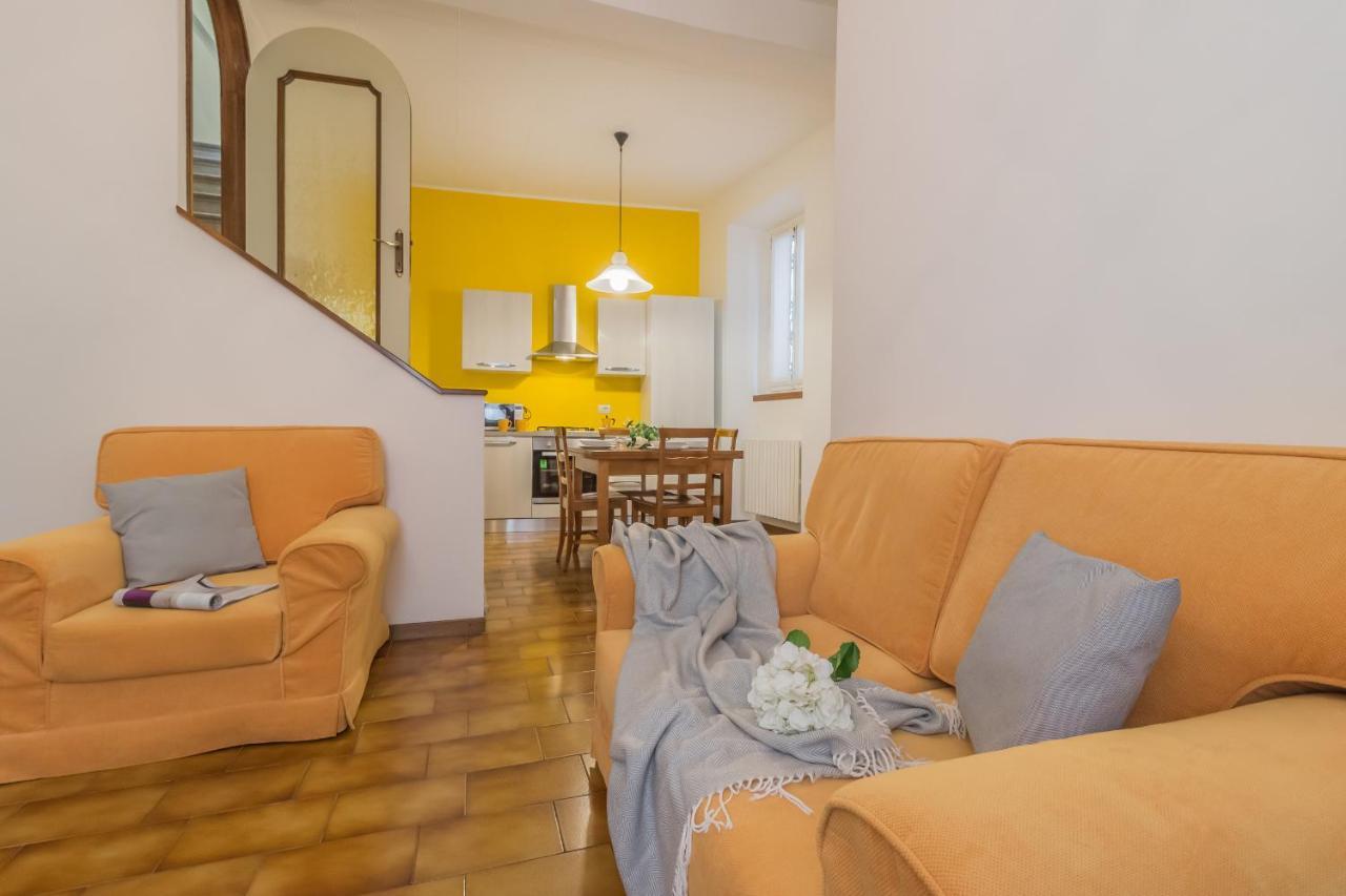 Casa Greppi ヴァレンナ エクステリア 写真