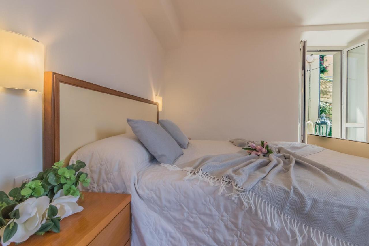 Casa Greppi ヴァレンナ エクステリア 写真